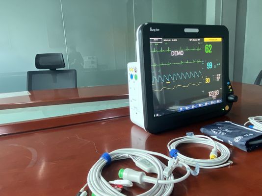 15 inci TFT LCD high-end multi parameter monitor pasien yang digunakan di OR / OT, ICU, CCU, departemen neonatal