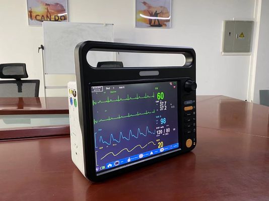 Multi Parameter Hospital Vital Signs Monitor Untuk Ambulans ICU