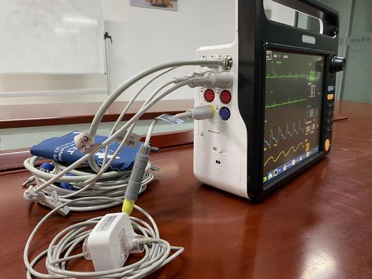 Multi-Language Vital Signs Monitor Dengan Ecg Untuk Bayi Pediatrik