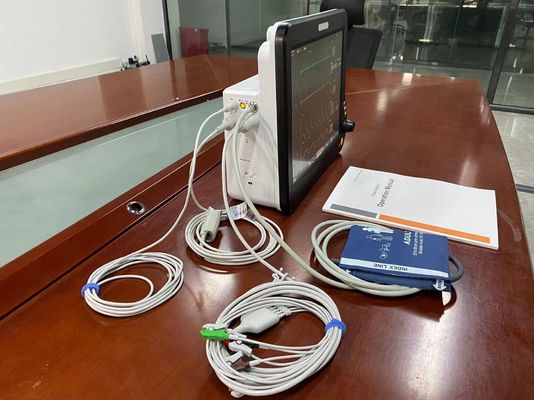 Multilingual Multi Parameter Monitor Pasien Untuk Klinik General Ward