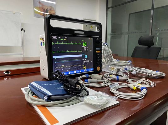 Peralatan pemantauan tanda vital multi parameter dengan layar 12,1&quot; OEM
