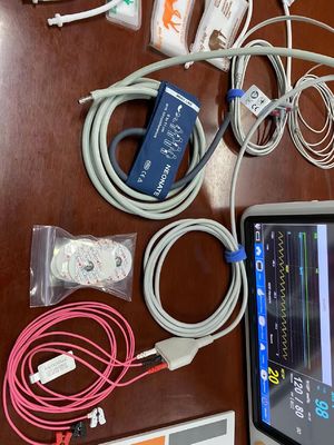 12.1 Inch Modular Neonatal Patient Monitor Dengan 3 Led EKG NIBP SPO2 Standar