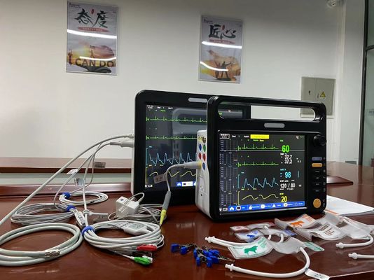 Multi-Language Veterinary Multiparameter Monitor Dengan EKG NIBP SPO2 2Temp