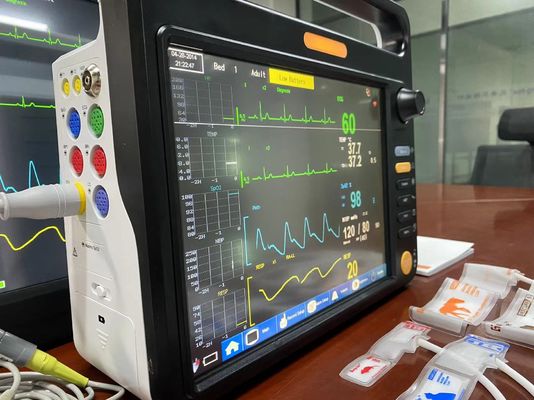 ECG NIBP SPO2 Monitor Multiparameter Veteriner Portable Untuk Pasien Hewan