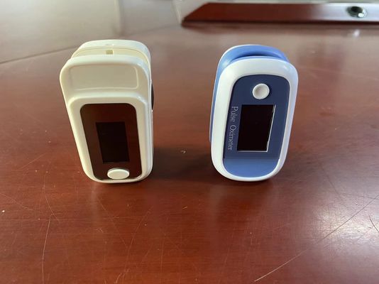 Oksimeter Pulsa Jari OLED Kecil Manual Disesuaikan Untuk Pemantauan Pulsa SpO2