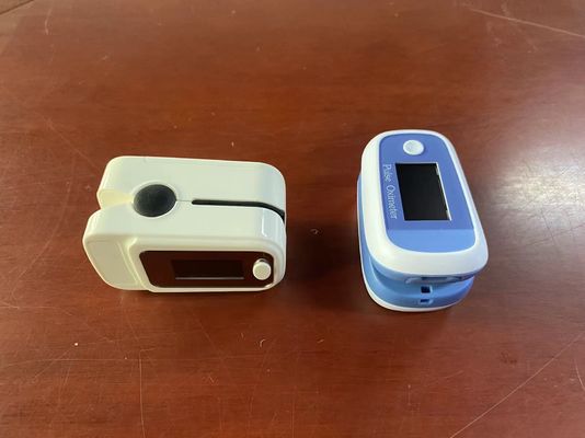 Oksimeter Pulsa Jari OLED Portable Medical Untuk Klinik Rumah, monitor oksigen darah