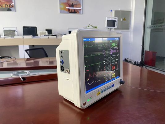 Perangkat pemantauan medis portabel dengan monitor tanda vital layar LCD TFT 12,1 inci