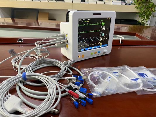Portable Veterinary Patient Monitor 8,4 Inch Keakuratan Tinggi Untuk EtCO2 EKG SPO2 NIBP Temp