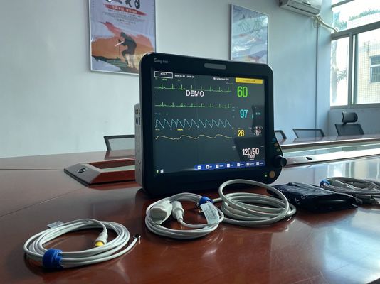 15 inci portabel multi-parameter monitor pasien dengan HL7 kompatibel, USB dataoutput, VGA, perawat panggilan dan vital sings
